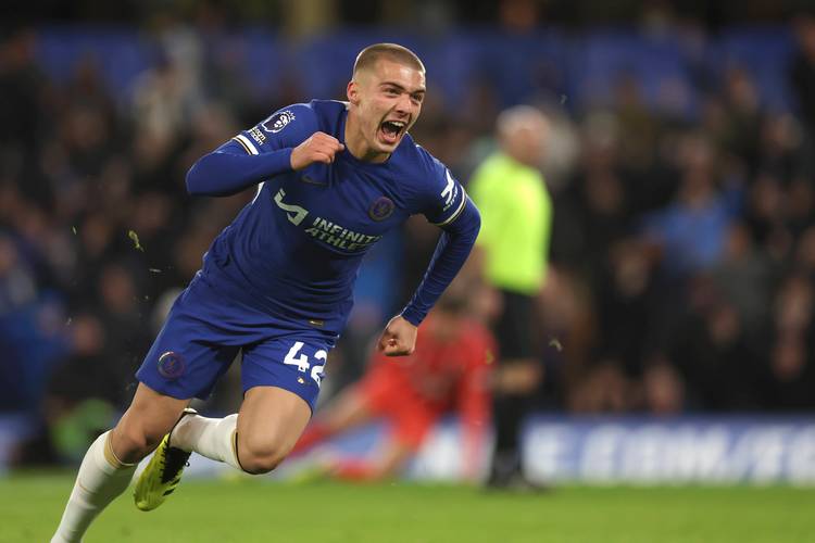 重磅突发！曝曼联已解雇阿莫林，与俱乐部关系破裂，临时主帅出炉