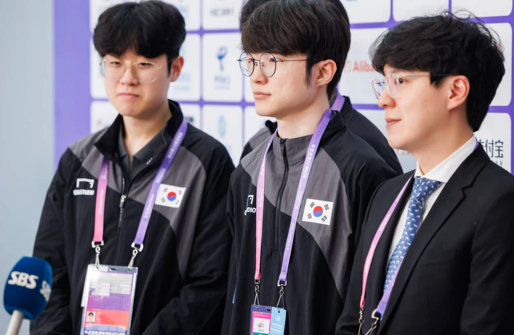 媒体与球迷 媒体与球迷