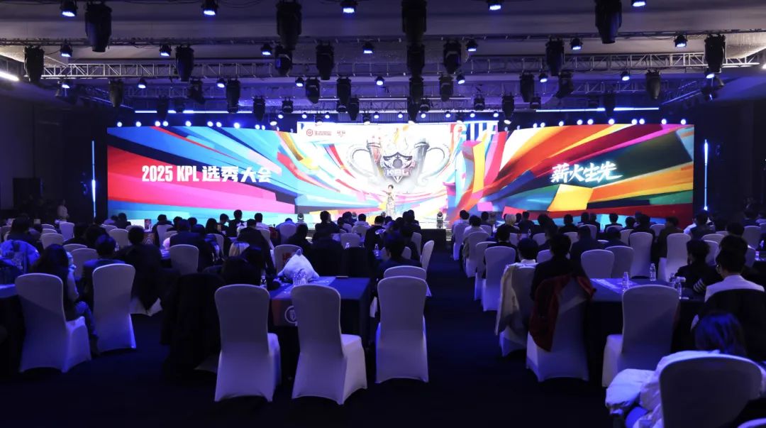 这不禁让人 这不禁让人