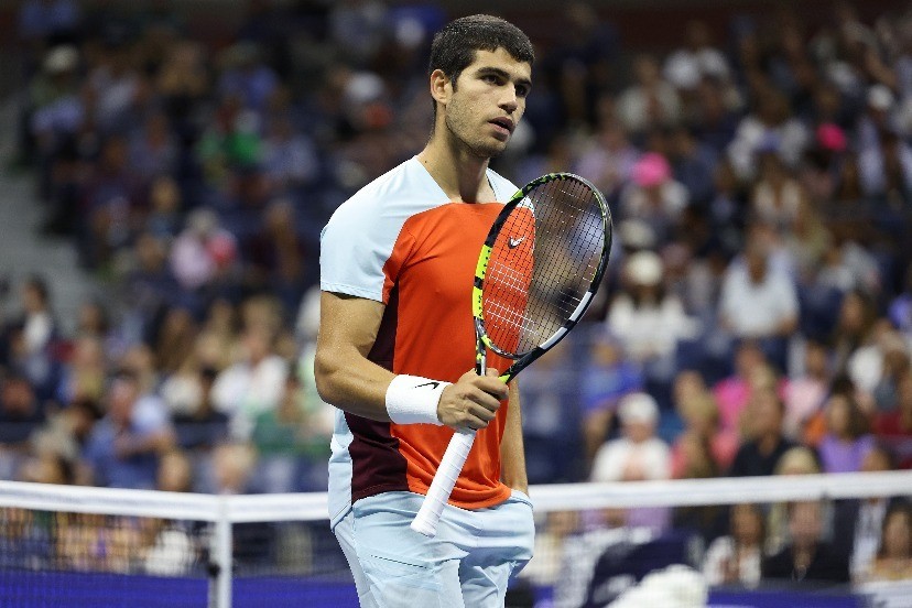 探秘英媒深 探秘英媒深