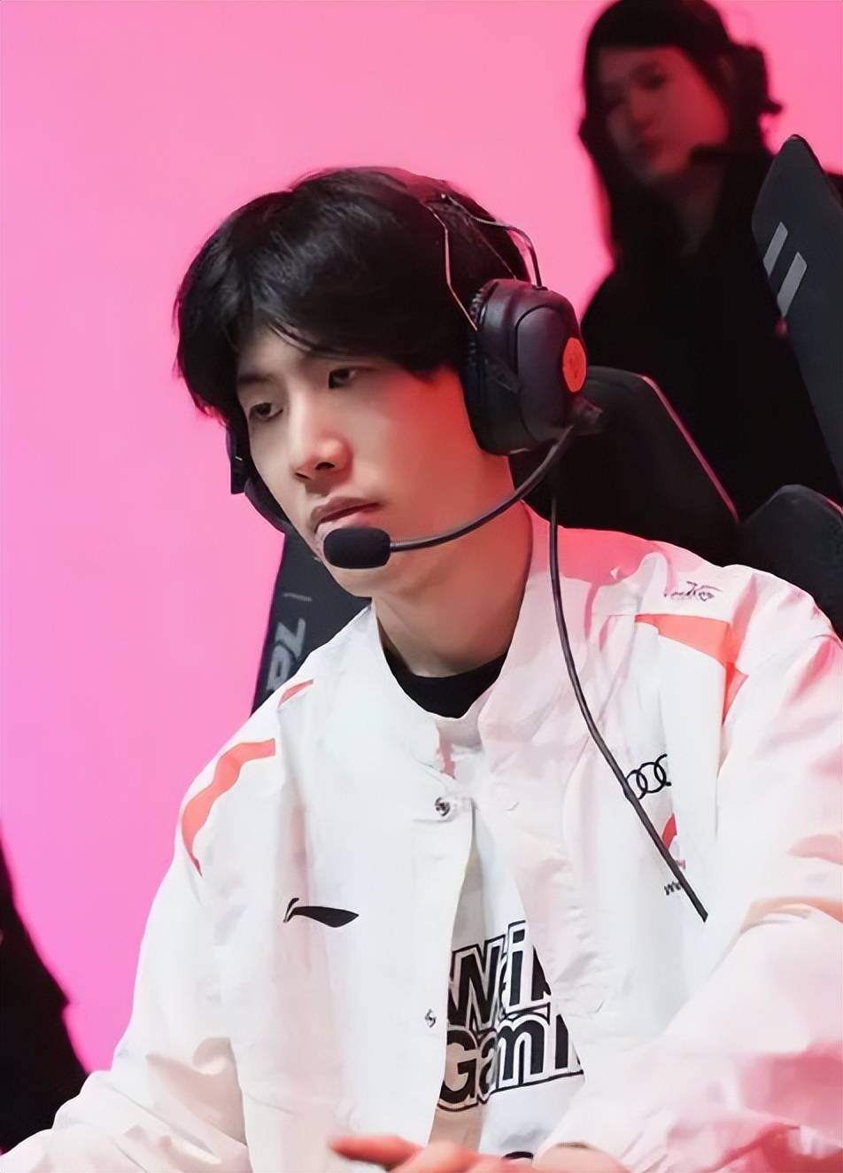 政策扶持与 政策扶持与